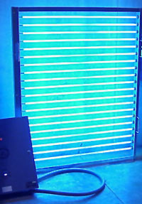 Multiple-lamp UV Rack